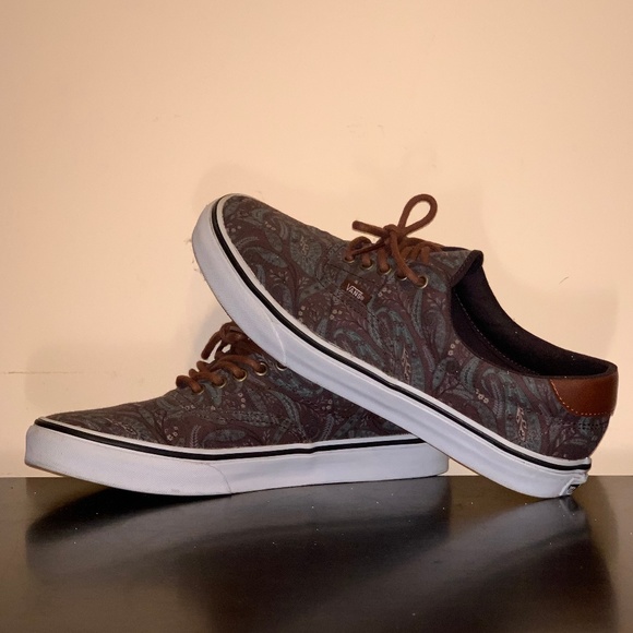 vans era paisley